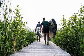 1 or 3 fins on my paddle board, what is the difference? - The Wild Tribe