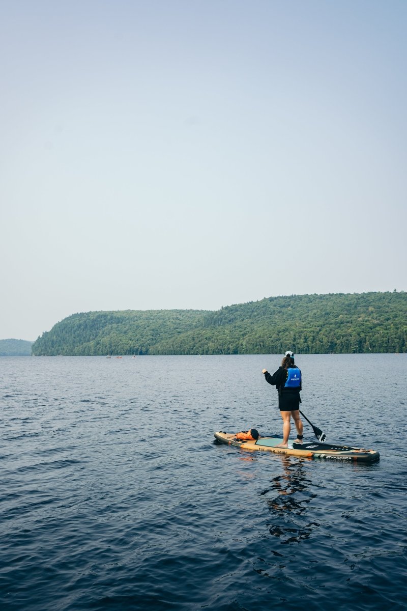 Planche de paddle gonflable verte Athabasca 11' - The Wild Tribe